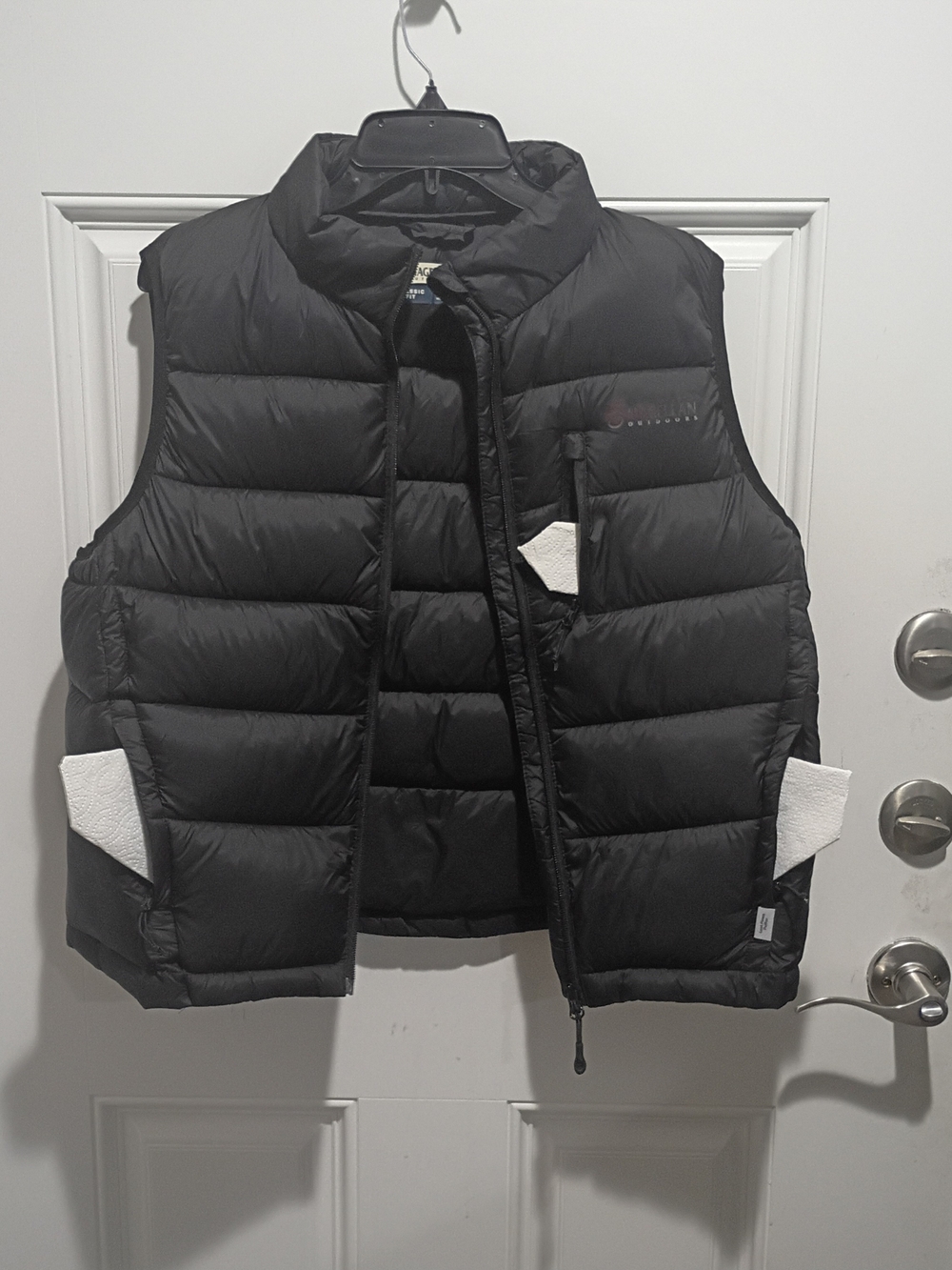 Men's Magellan Outdoors Black Quilted Puffer Vest Water Resistant L